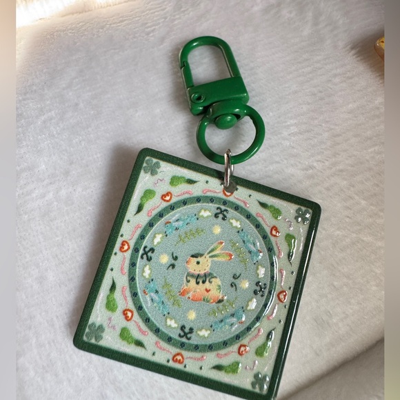 Little bunny key Ring - Picture 3 of 4